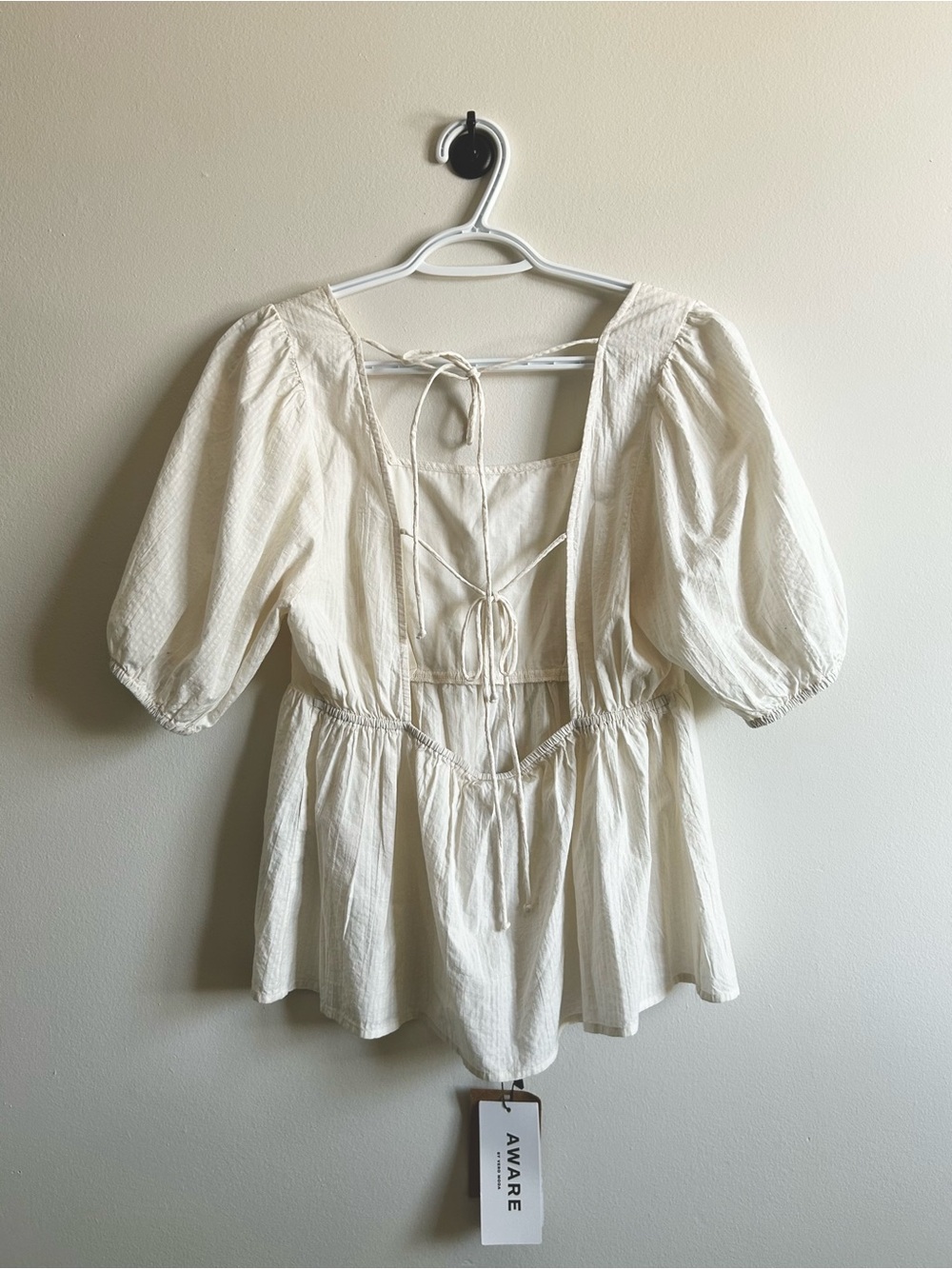 Vero Moda Cream AWARE Brand Tags